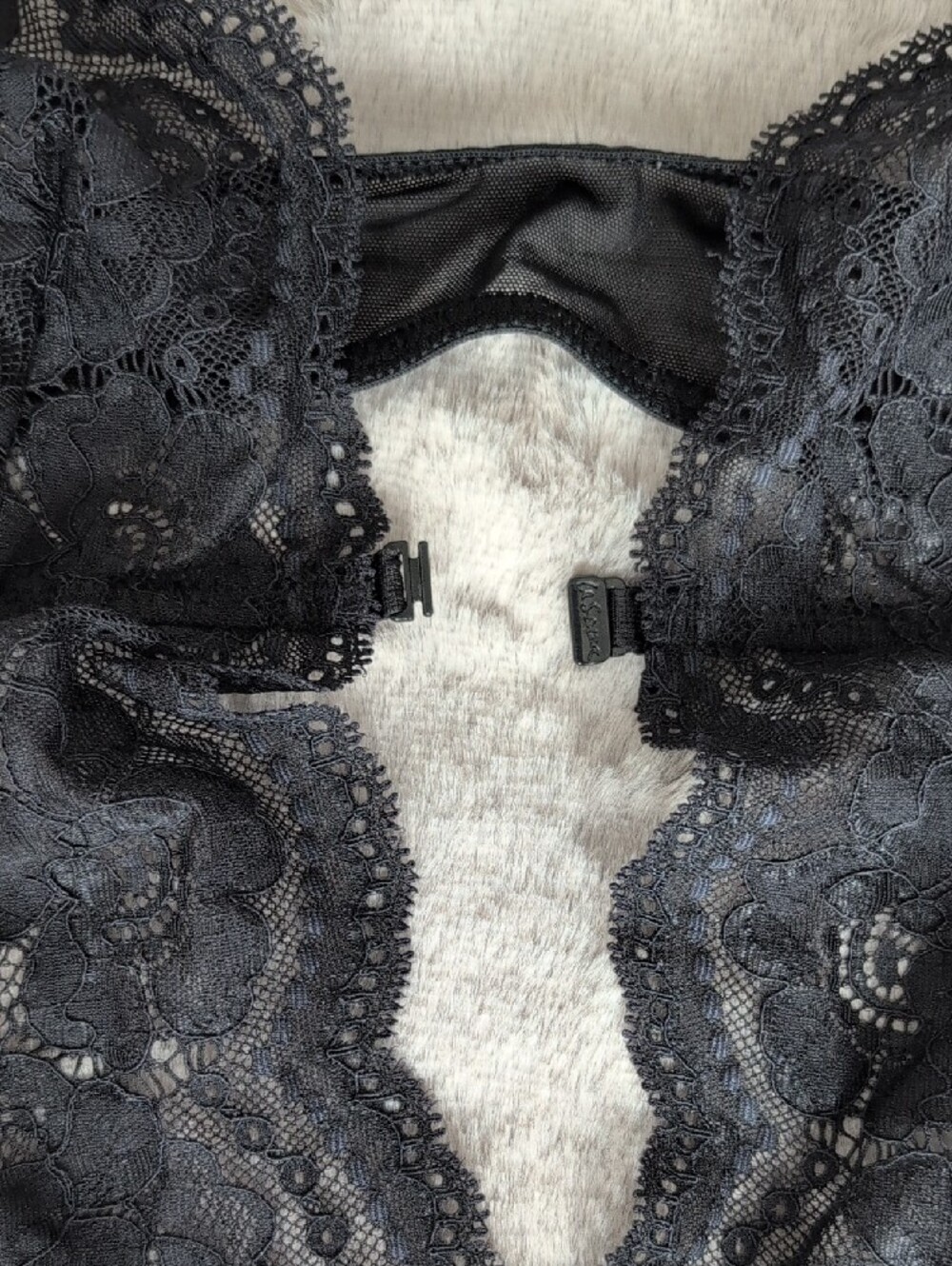 La SENZA Black Lace Plunge Teddy Bodysuit - Picture 3 of 13